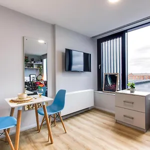 Yugo Explore - Kavanagh Court Apartmán